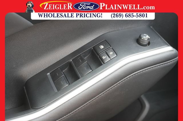 Used 2023 Toyota Highlander XLE image 33