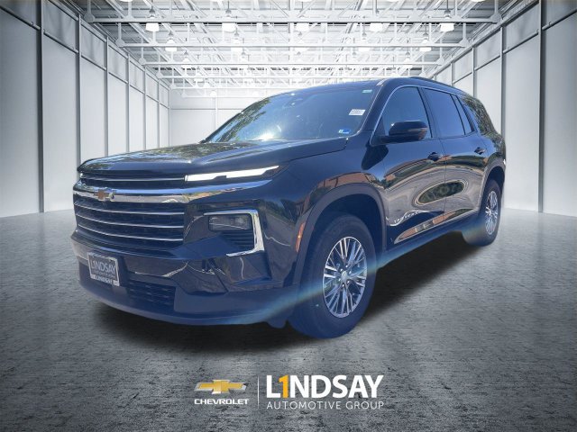Certified 2026 Chevrolet Traverse LT w/ Driver Confidence Package FWD image 4