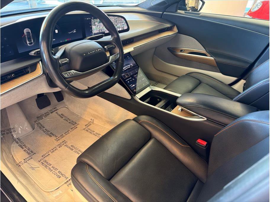 Used 2023 Lucid Air Touring image 21