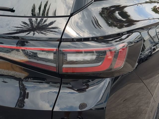 Certified 2023 Volkswagen ID.4 Pro S AWD/4WD image 8