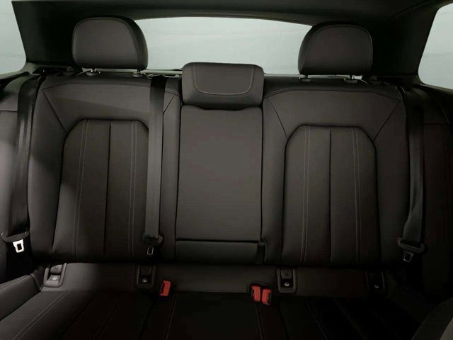 Used 2024 Audi Q4 e-tron Prestige image 78