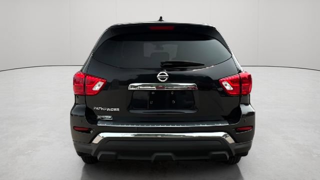 Used 2020 Nissan Pathfinder S FWD image 5