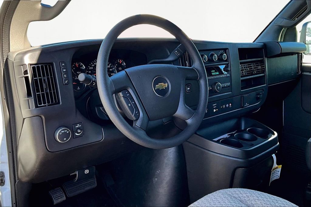 New 2025 Chevrolet Express 2500 w/ Driver Convenience Package image 6