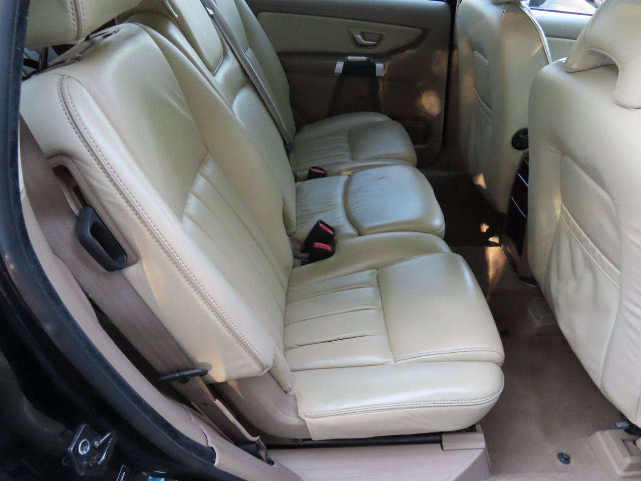 Used 2013 Volvo XC90 3.2 AWD/4WD image 18