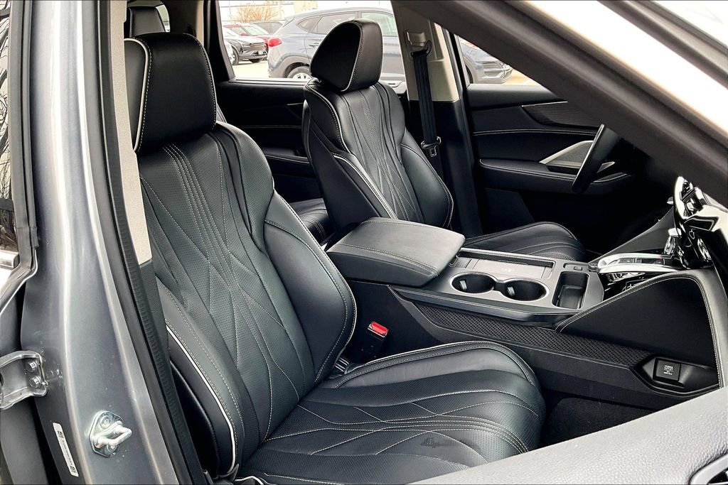 Certified 2025 Acura MDX w/ Advance Package image 10