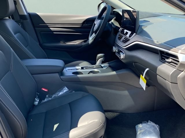 New 2026 Nissan Altima 2.5 SV AWD/4WD image 28