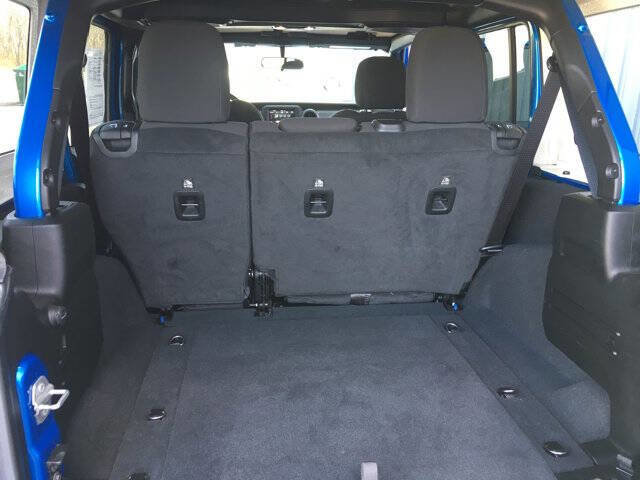 Used 2022 Jeep Wrangler Unlimited Sport image 26