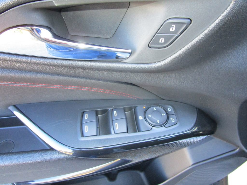 New 2026 Chevrolet Trax RS w/ Sunroof Package image 18