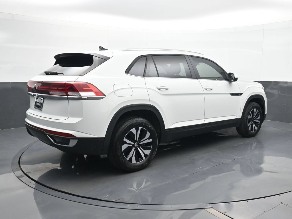 Used 2024 Volkswagen Atlas Cross Sport SE FWD image 22