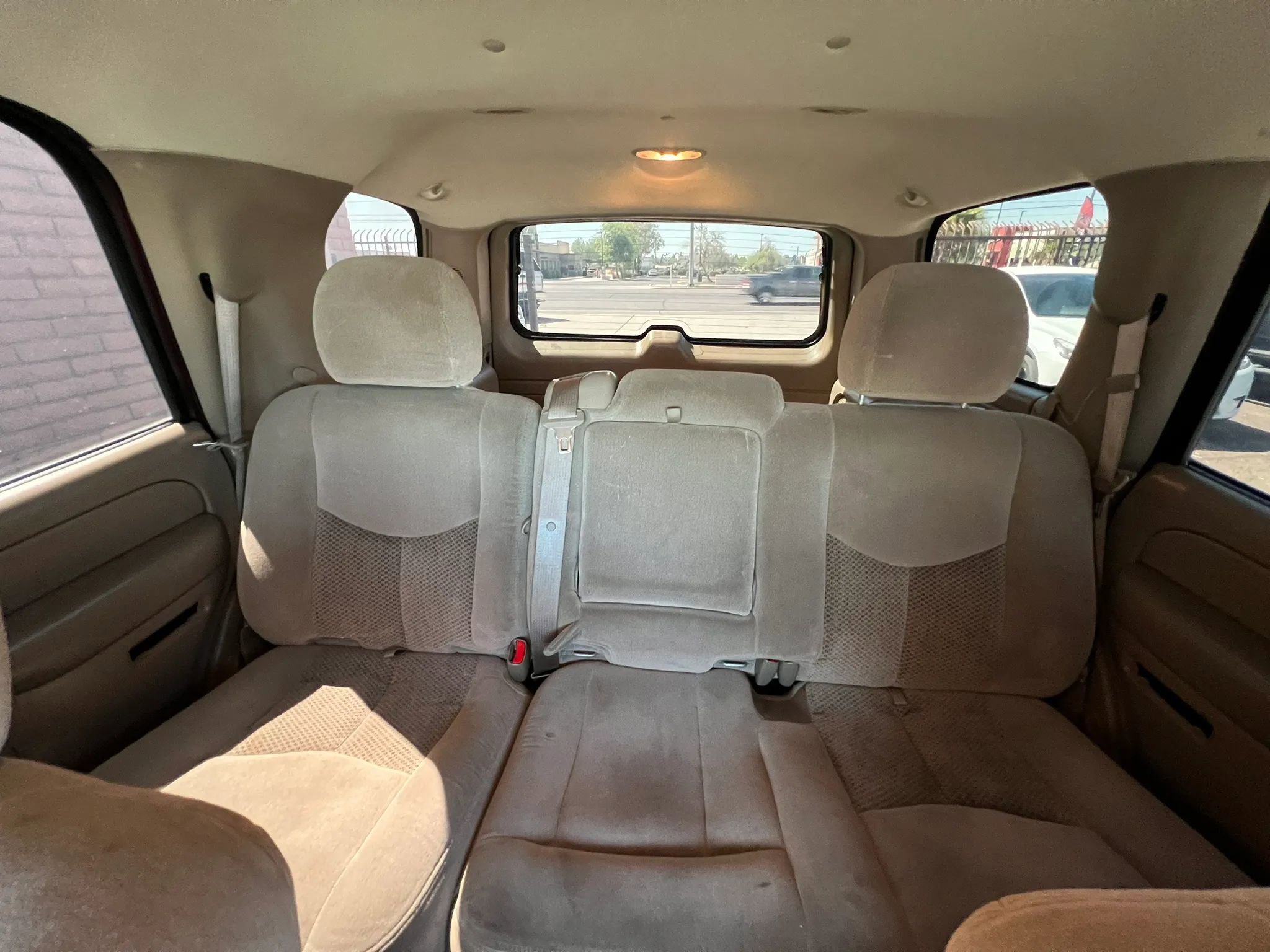 Used 2005 Chevrolet Tahoe LS RWD image 29