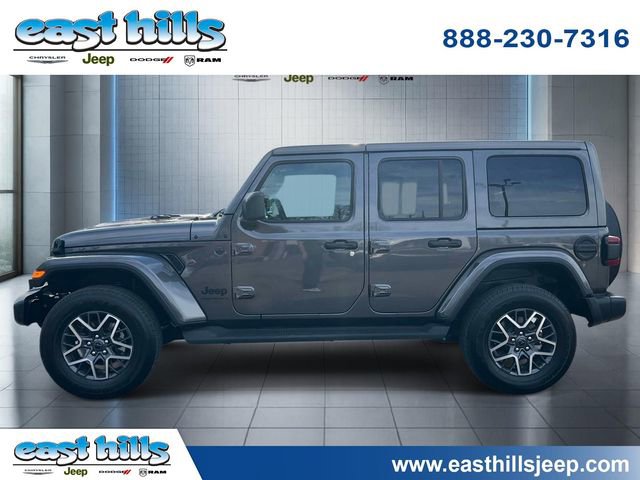 Used 2025 Jeep Wrangler Sahara w/ Safety Group AWD/4WD image 4