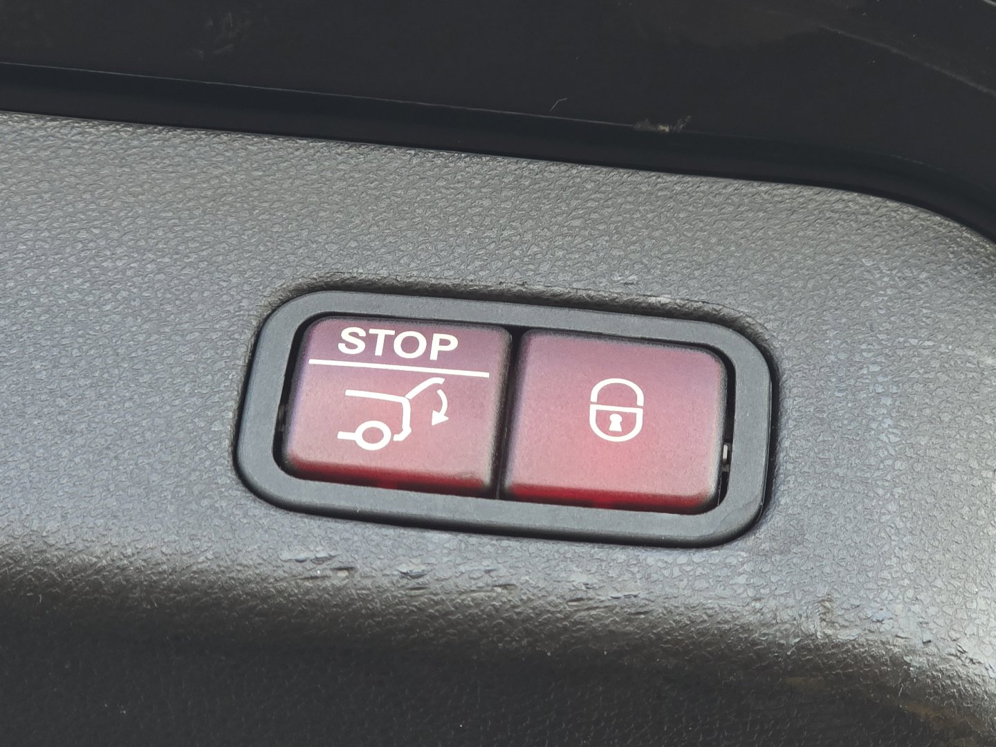 Used 2017 Mercedes-Benz GLE 400 4MATIC image 26