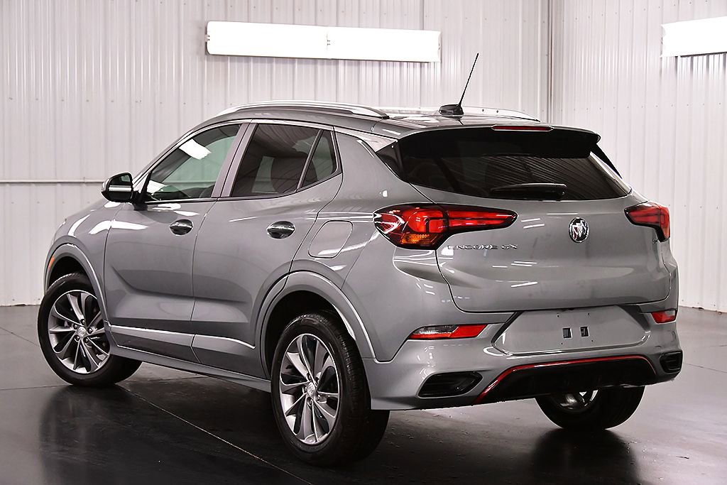 Used 2023 Buick Encore GX Select w/ Sport Touring Package FWD image 5