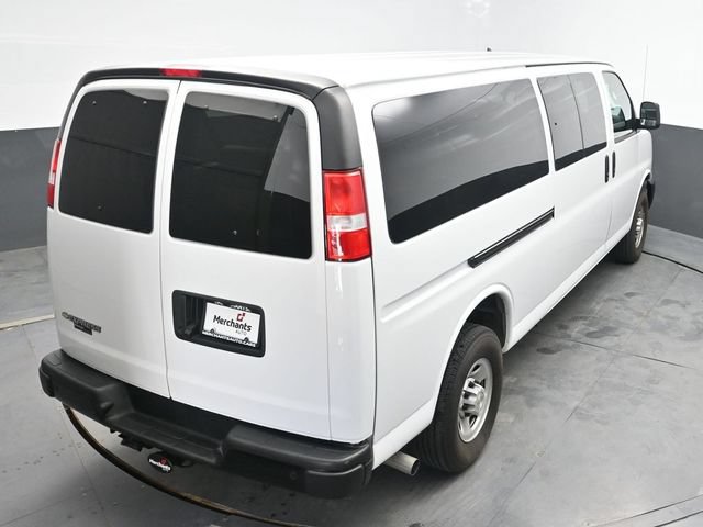 Used 2024 Chevrolet Express 3500 LS RWD image 29