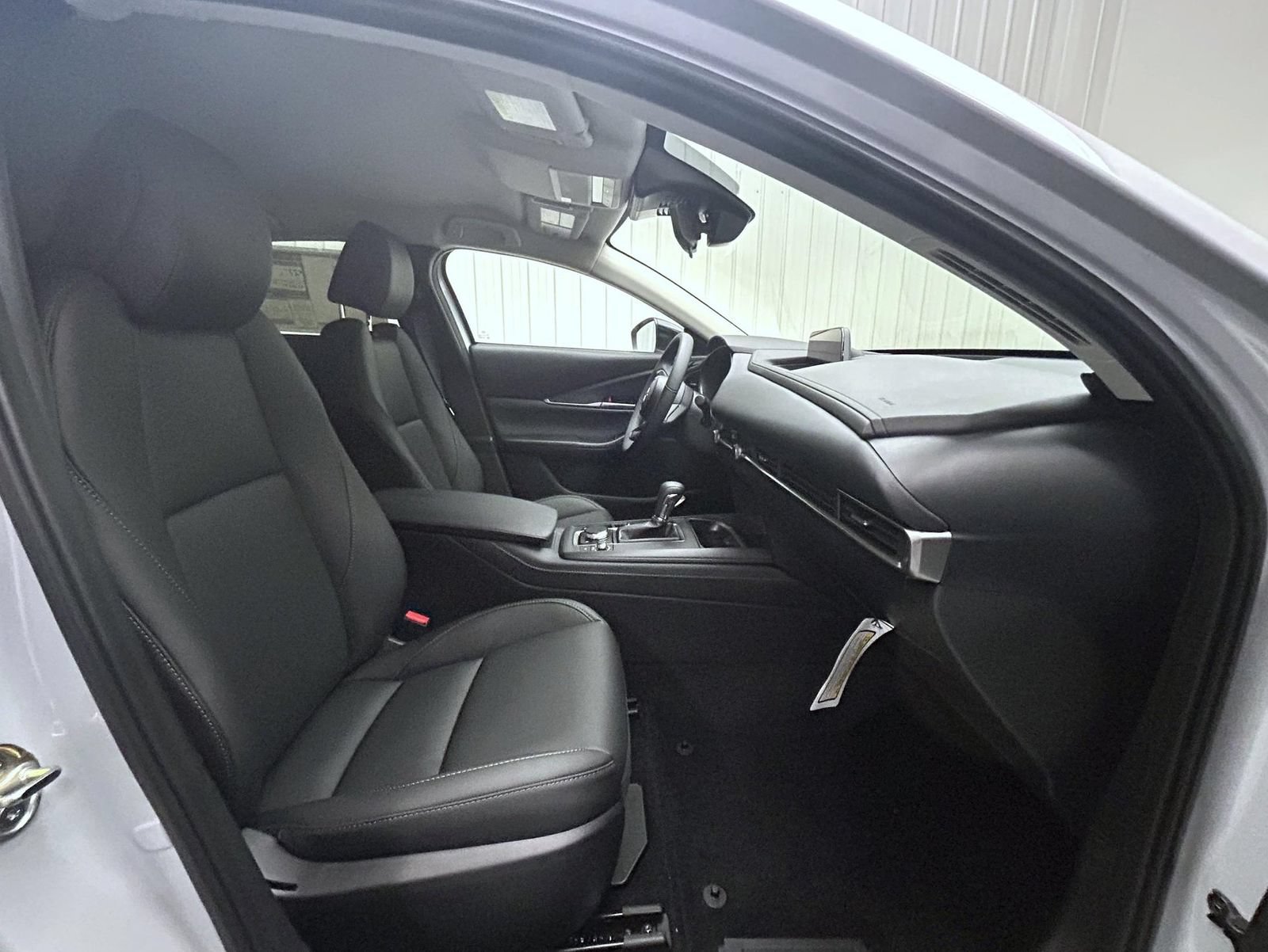 New 2026 MAZDA CX-30 AWD 2.5 S w/ Select Sport Pkg image 16