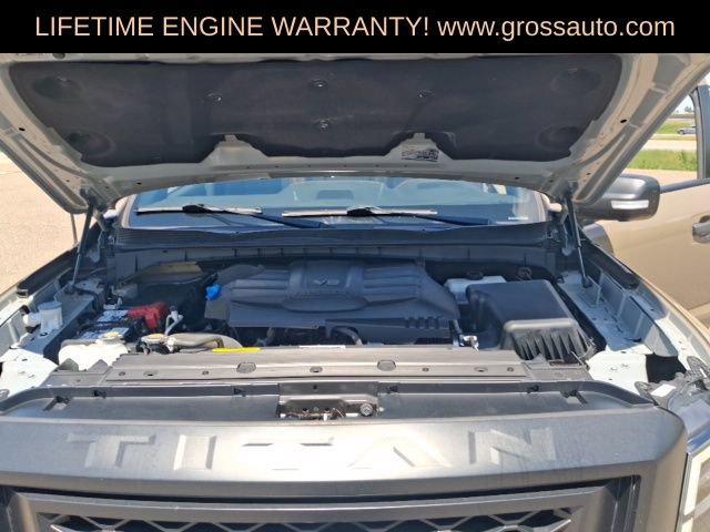 Used 2021 Nissan Titan PRO-4X w/ Pro-4x Convenience Package AWD/4WD image 34