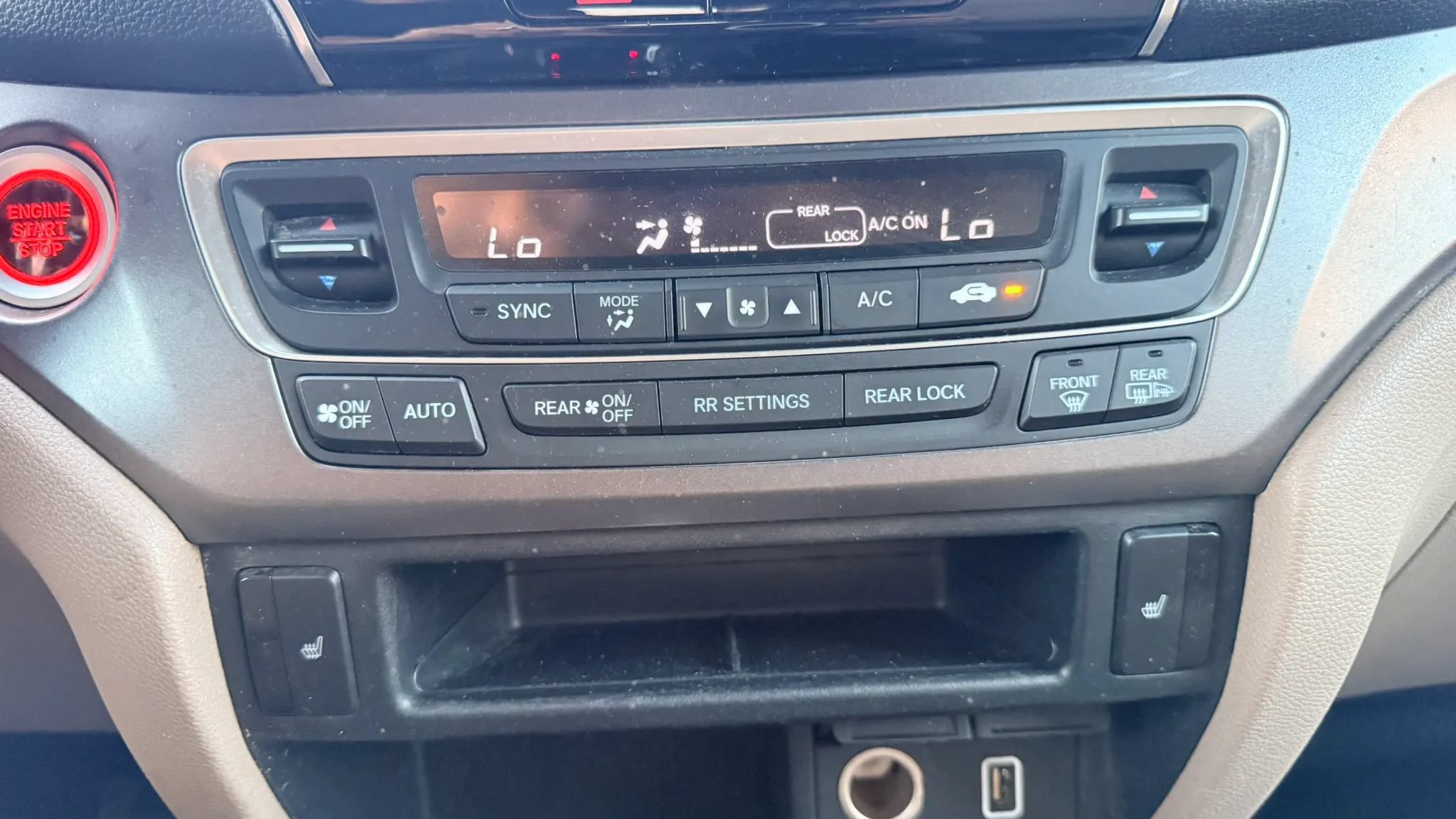 Used 2021 Honda Pilot EX image 25