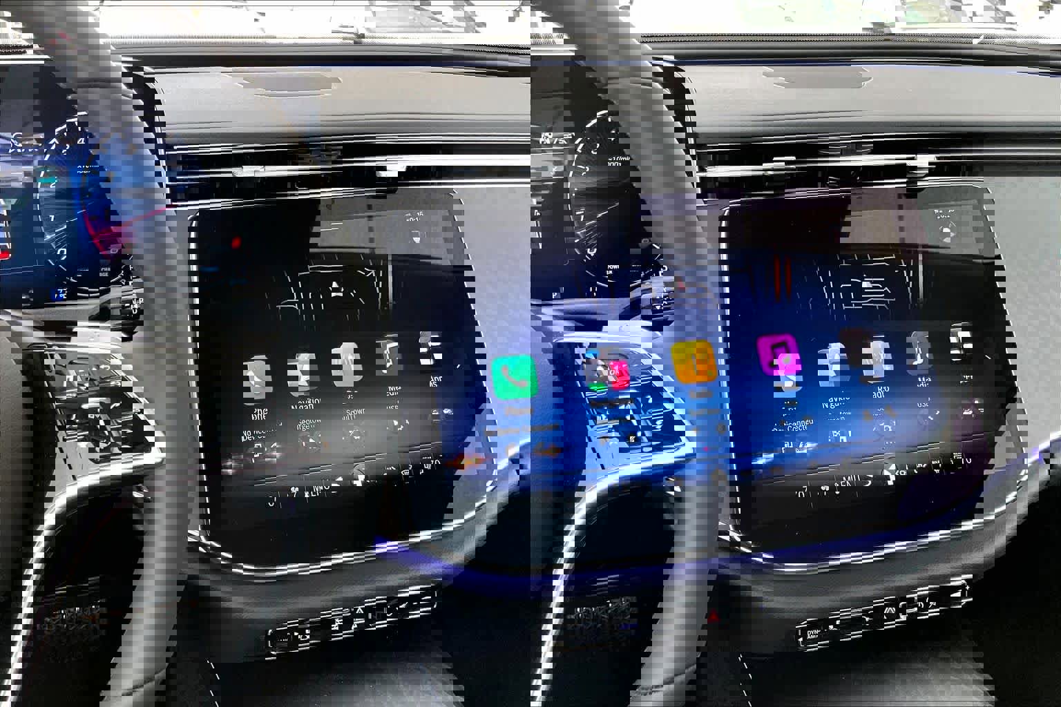 Certified 2025 Mercedes-Benz E 350 4MATIC Sedan image 6