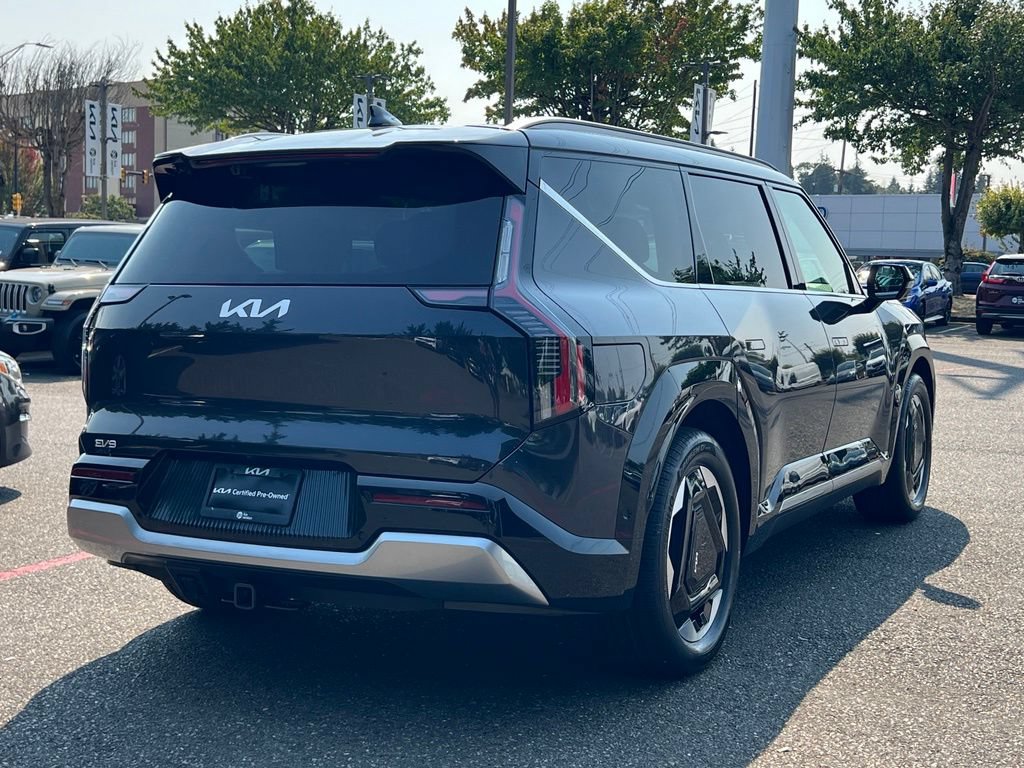 Certified 2024 Kia EV9 Land AWD/4WD image 5
