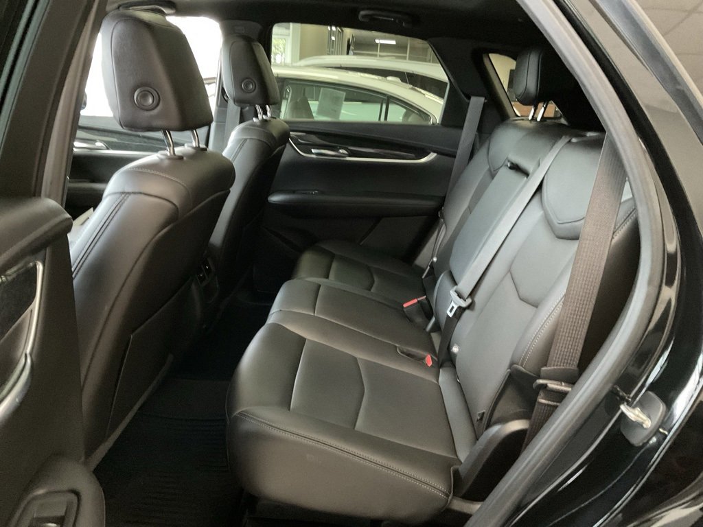 Used 2021 Cadillac XT5 Premium Luxury image 23