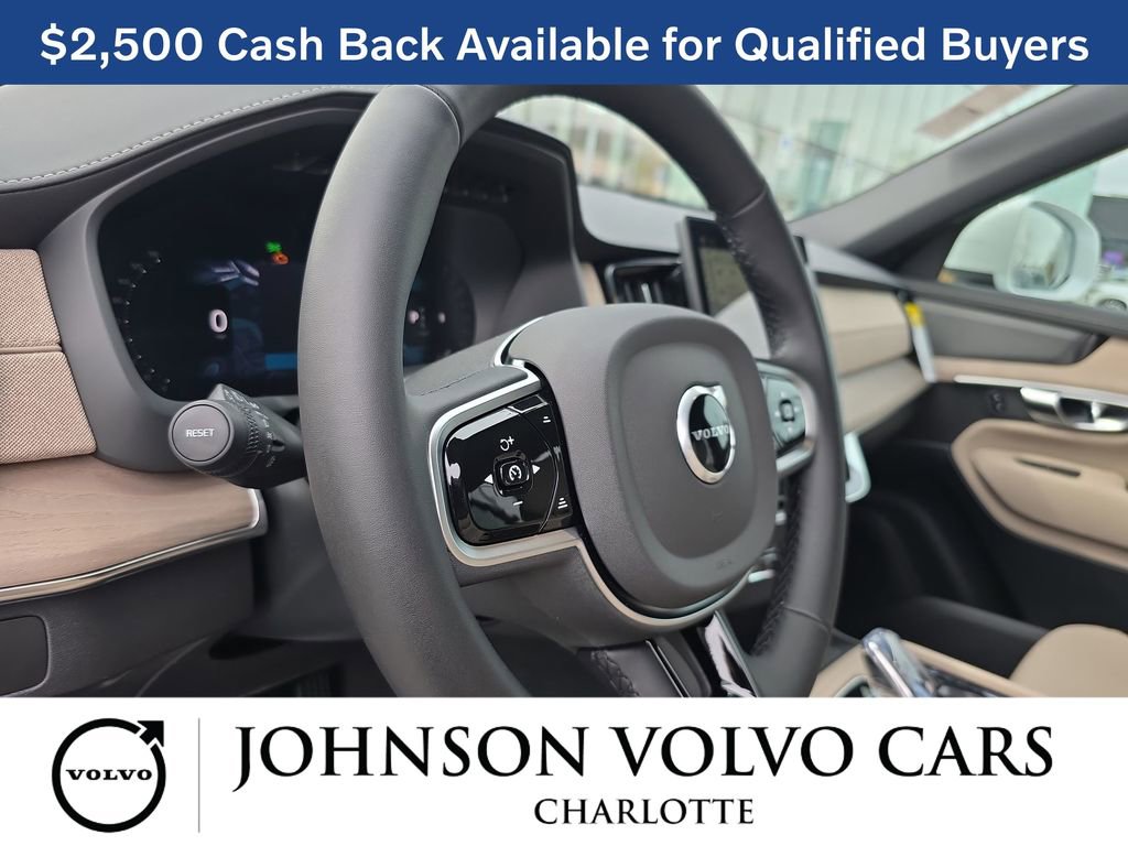 New 2026 Volvo XC90 B6 Plus image 18