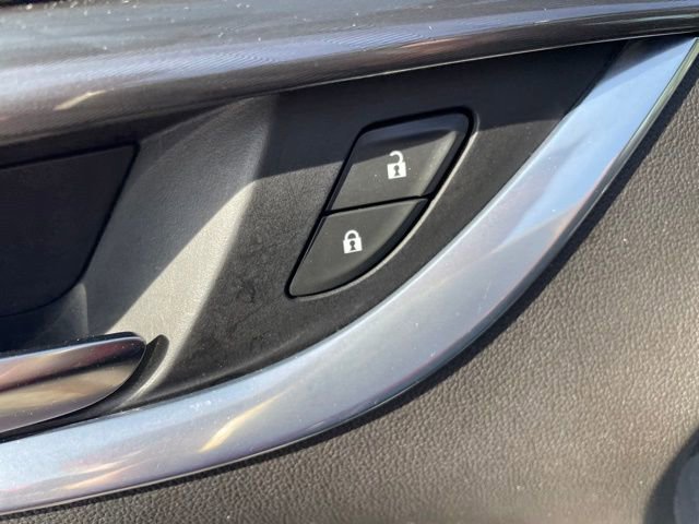 Used 2024 Buick Enclave Essence w/ Experience Buick Package image 13