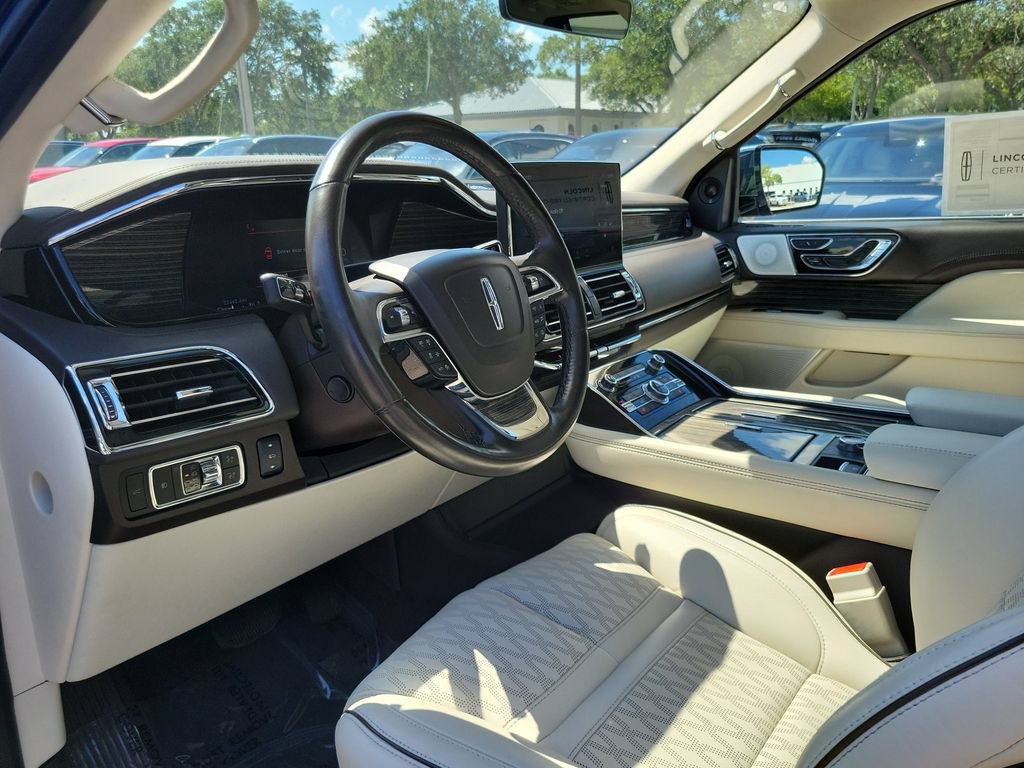 Certified 2023 Lincoln Navigator L Black Label AWD/4WD image 15