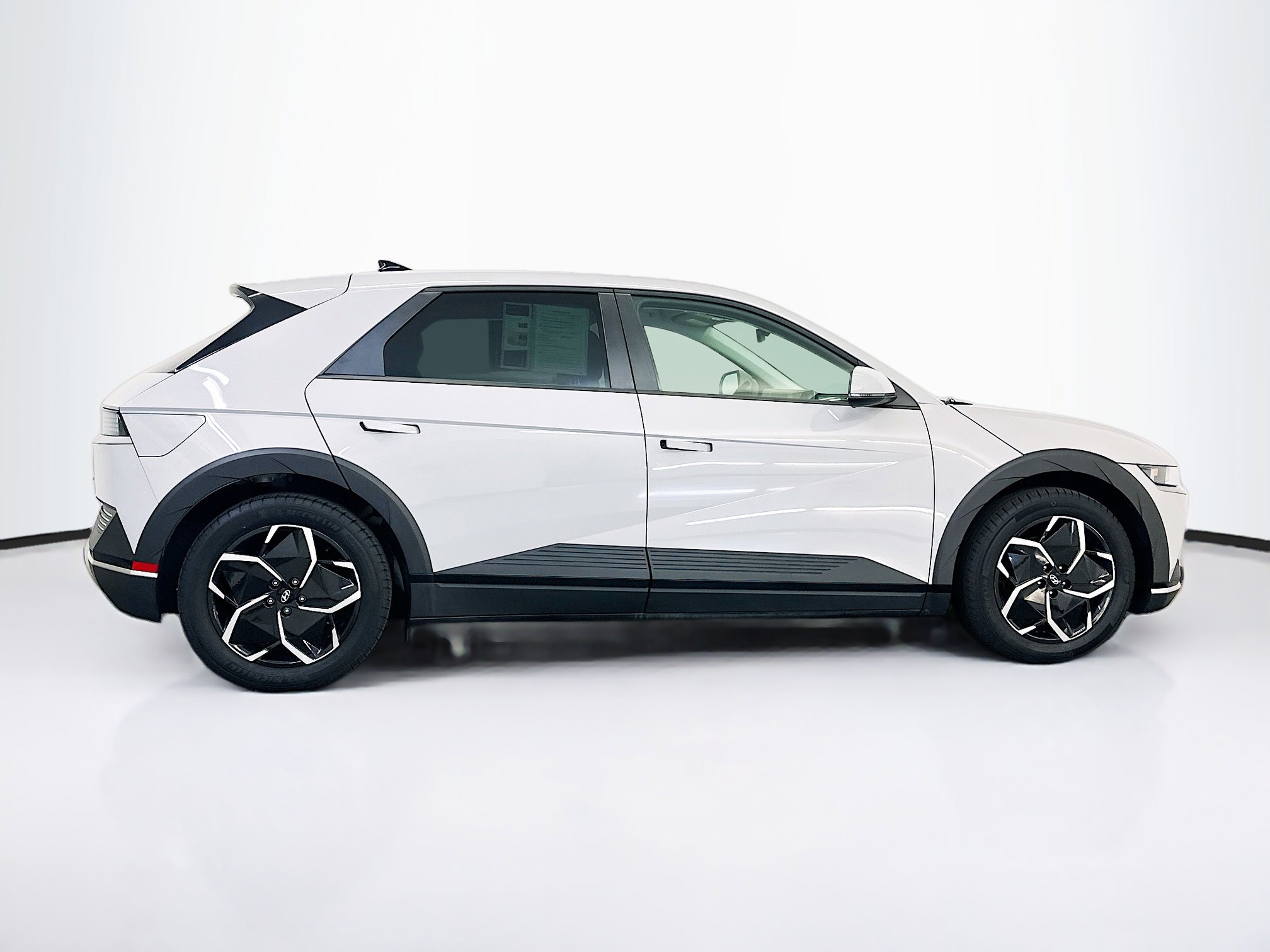 Used 2024 Hyundai Ioniq 5 SEL image 10