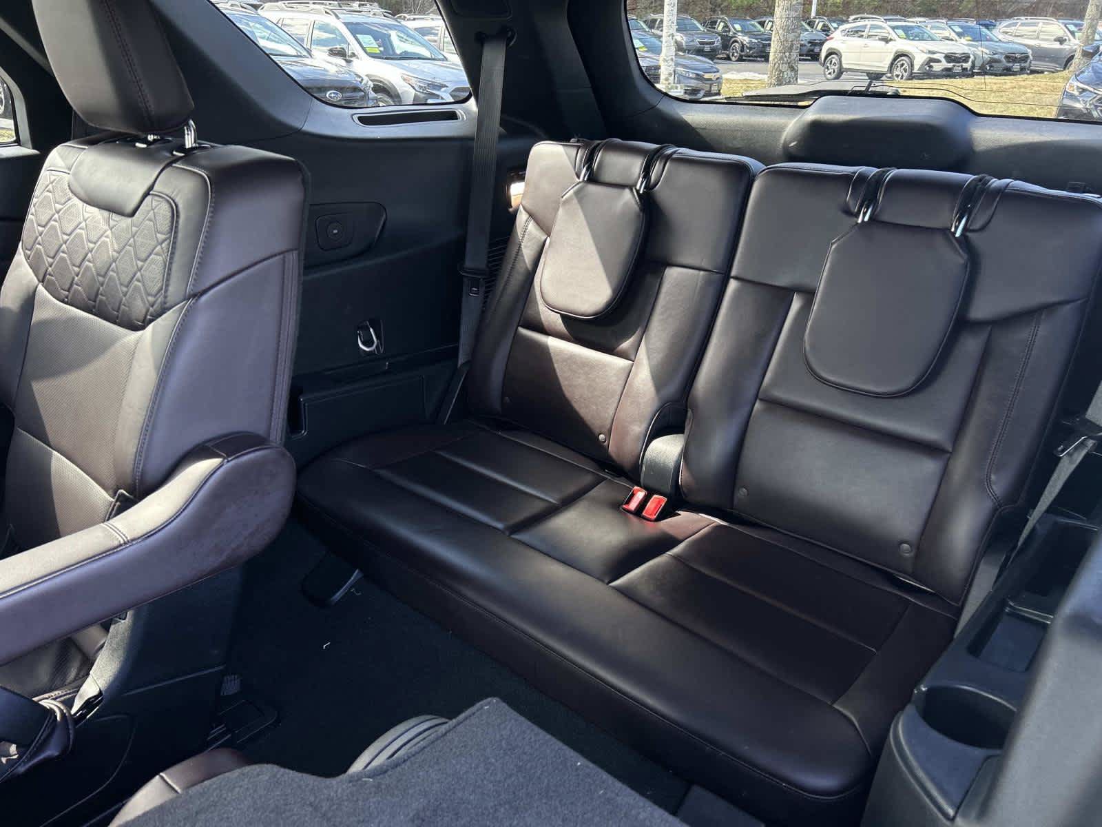 Used 2025 Ford Explorer Platinum w/ LUX Leather Package AWD/4WD image 13