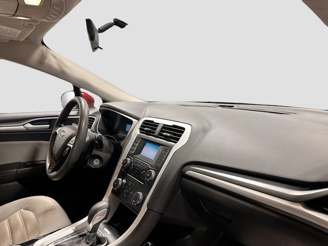 Used 2014 Ford Fusion S FWD image 25