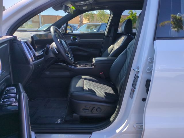 Certified 2024 Kia Sorento SX Prestige AWD/4WD image 15