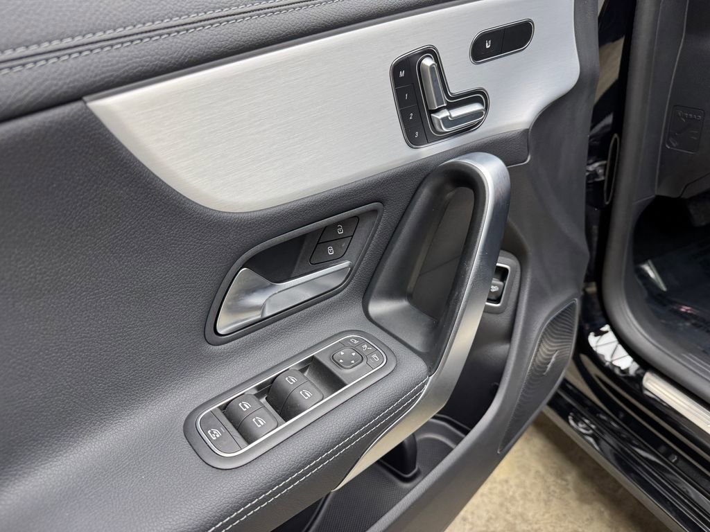 Used 2026 Mercedes-Benz CLA 250 4MATIC image 11