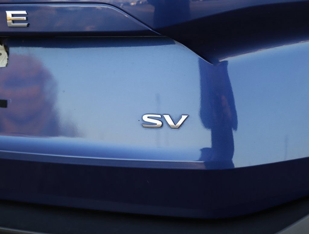 Used 2023 Nissan Rogue SV image 32