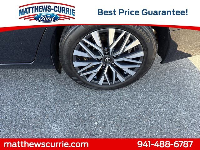 Used 2025 Nissan Altima 2.5 SV image 14