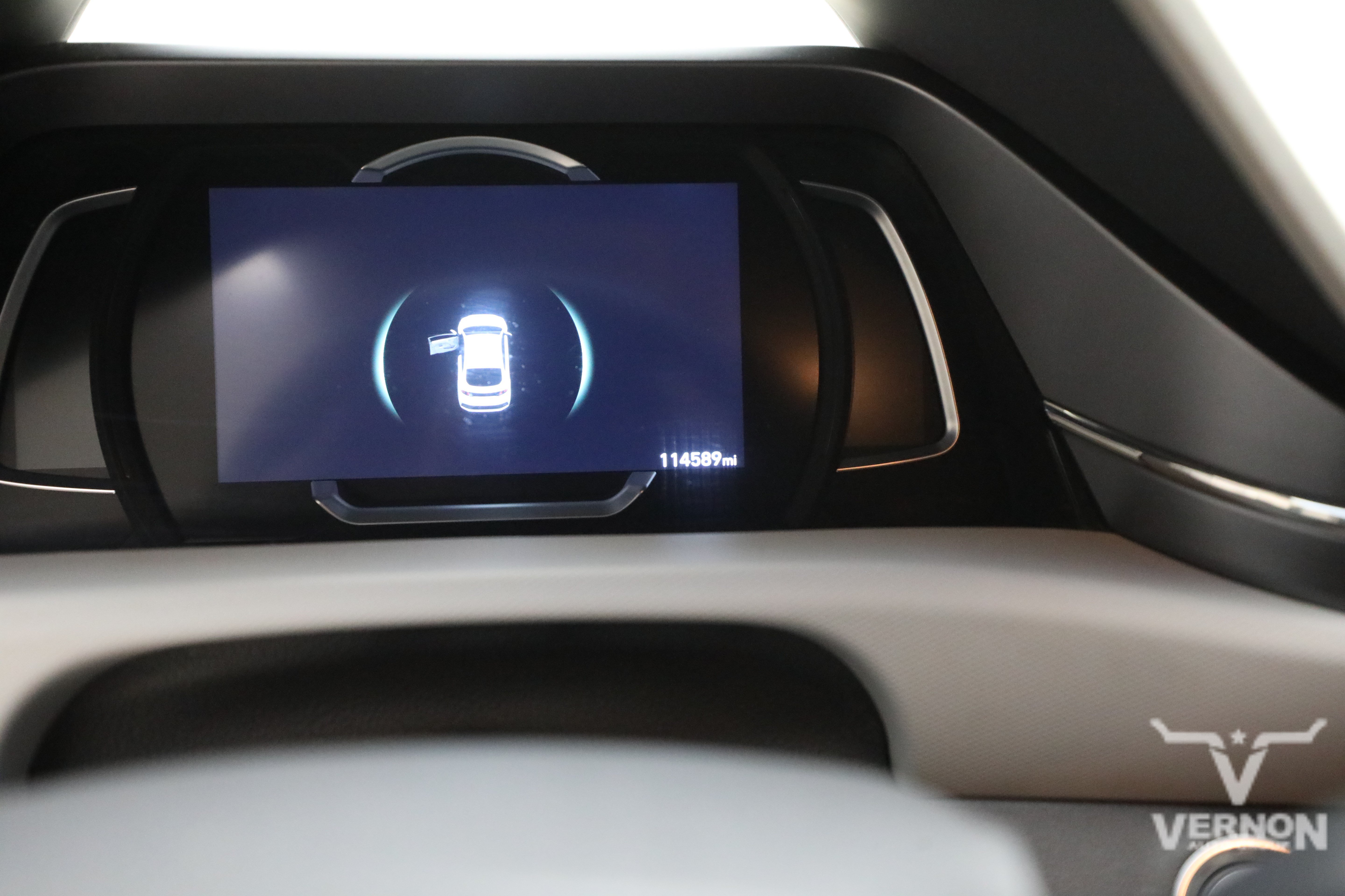 Used 2020 Hyundai Ioniq SE FWD image 8