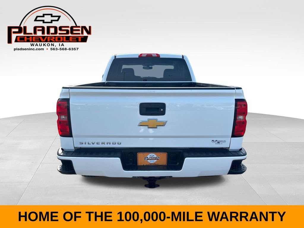 Used 2017 Chevrolet Silverado 1500 Custom w/ Custom Convenience Package AWD/4WD image 4