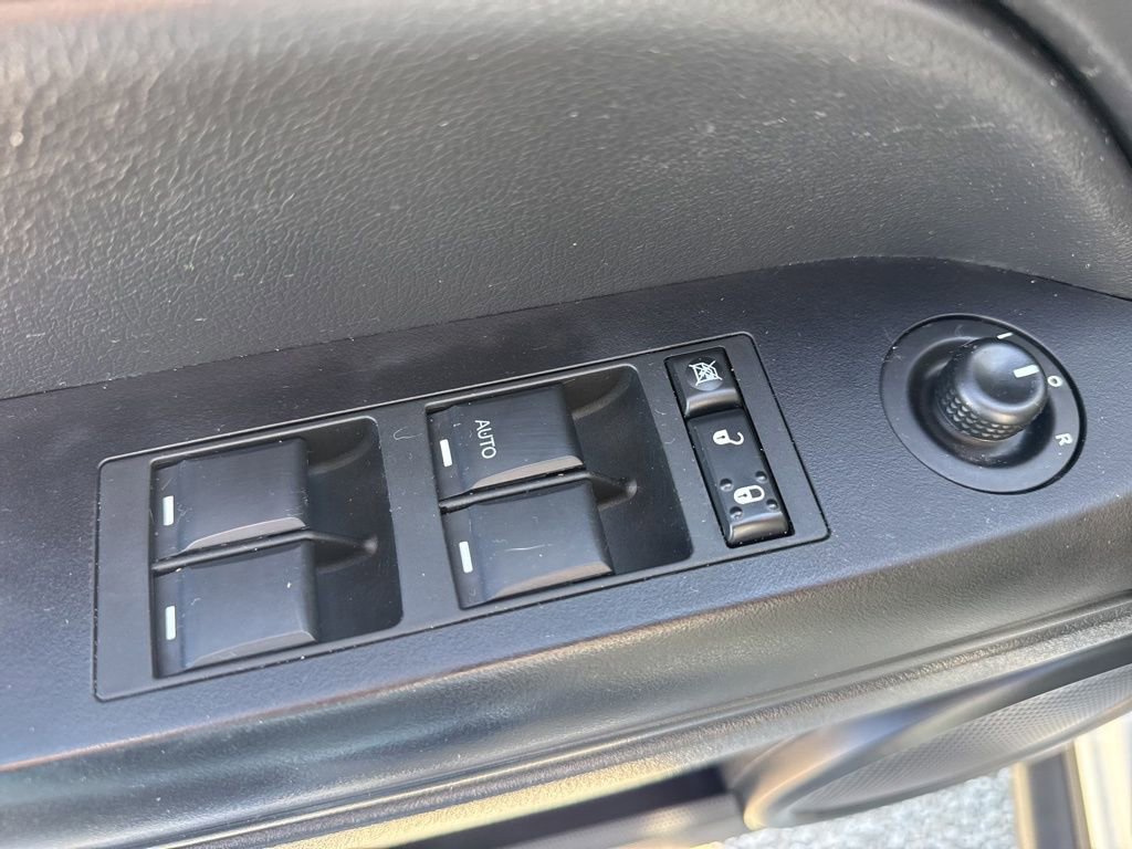 Used 2017 Jeep Patriot Sport w/ Power Value Group image 18