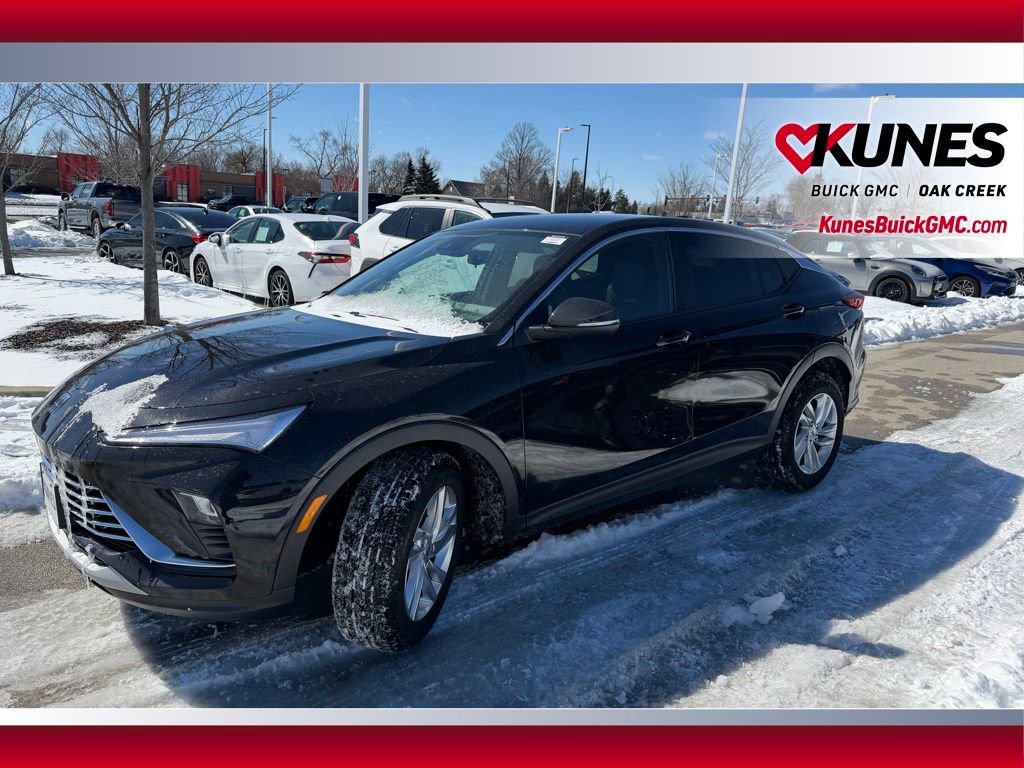 Used 2025 Buick Envista Preferred w/ Convenience I Package image 4