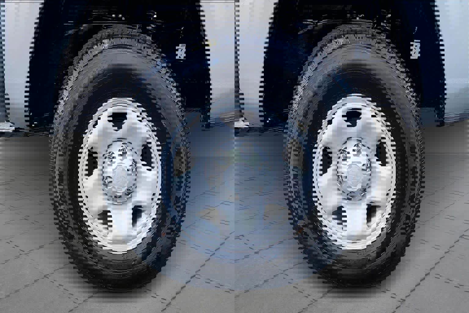 Used 2022 Toyota Tacoma SR5 image 11