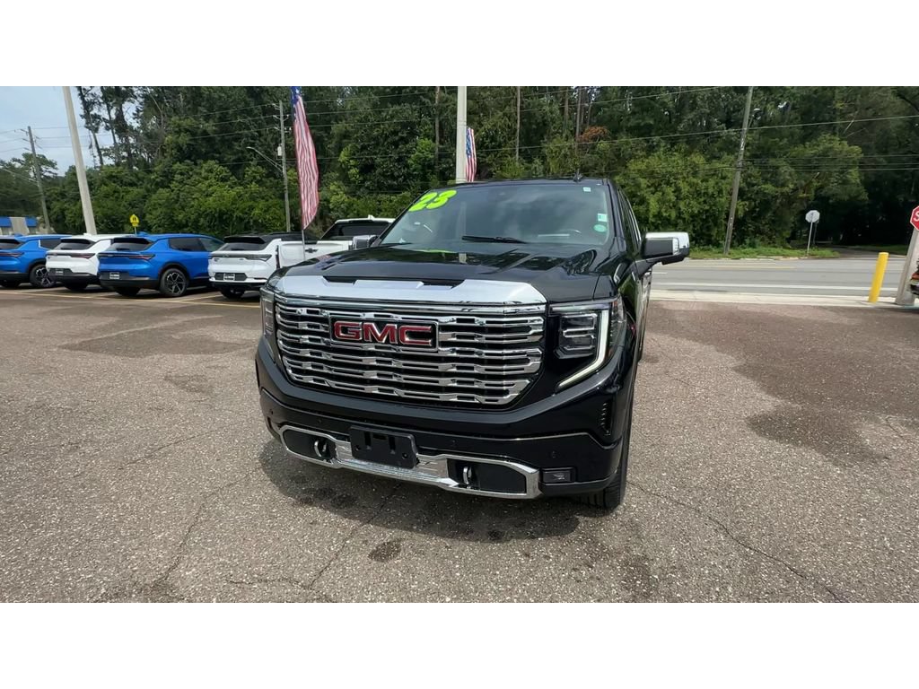 Used 2023 GMC Sierra 1500 Denali w/ Denali Reserve Package AWD/4WD image 7