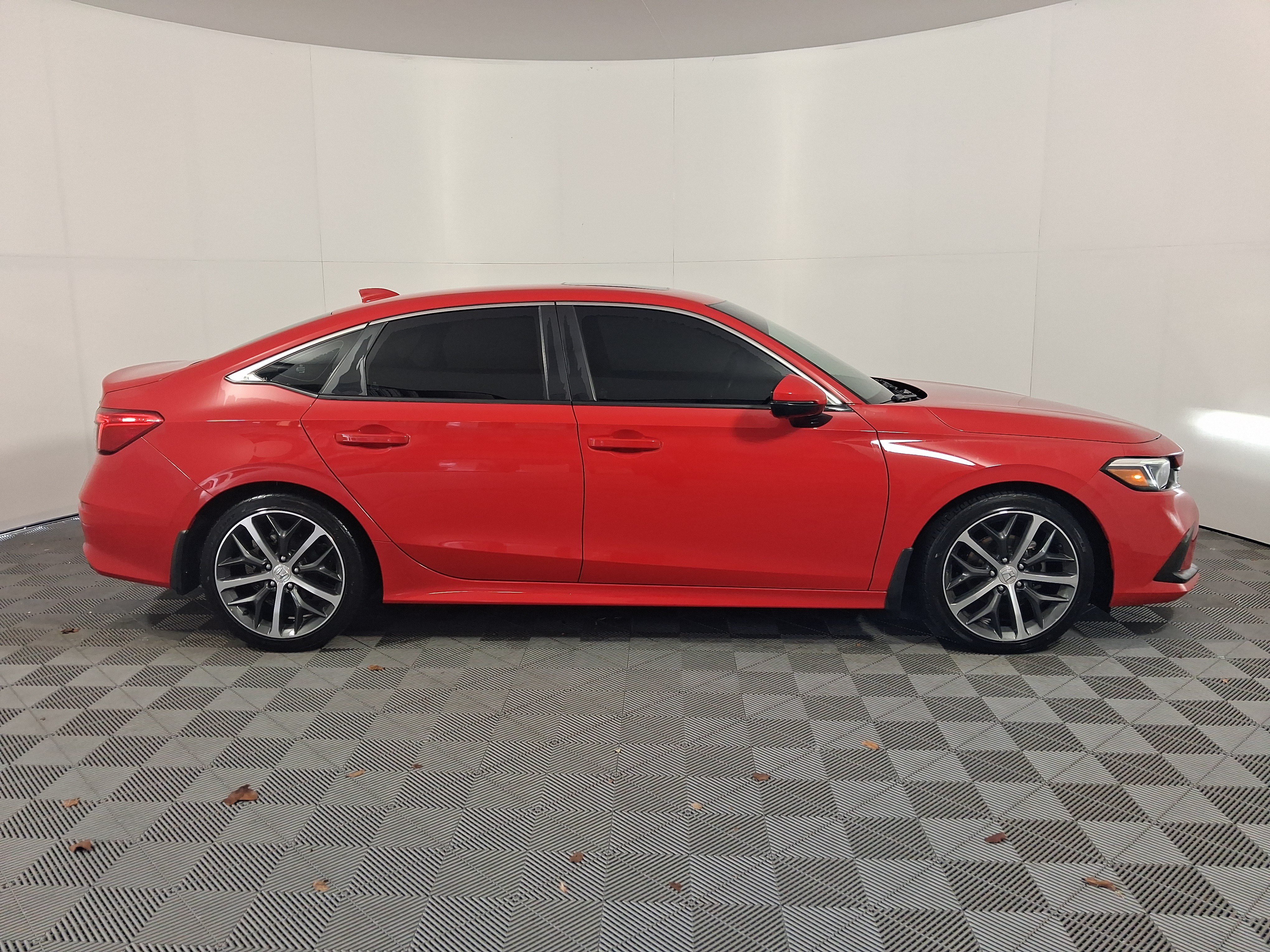 Used 2024 Honda Civic Touring image 11