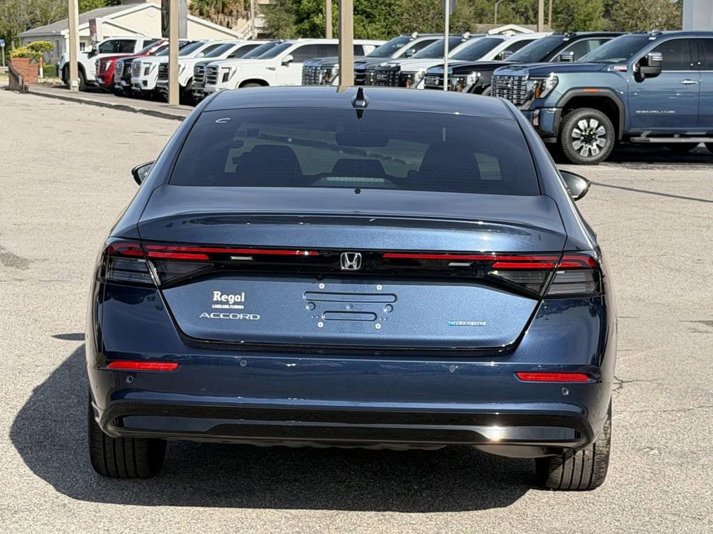 Used 2024 Honda Accord EX-L image 6