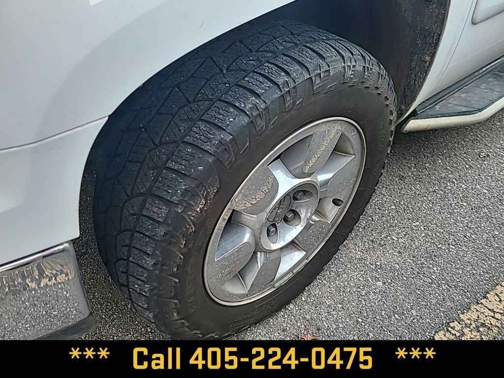 Used 2010 GMC Sierra 1500 SLE w/ Texas Edition image 2