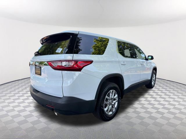 Used 2021 Chevrolet Traverse LS w/ LPO, Floor Liner Package FWD image 5
