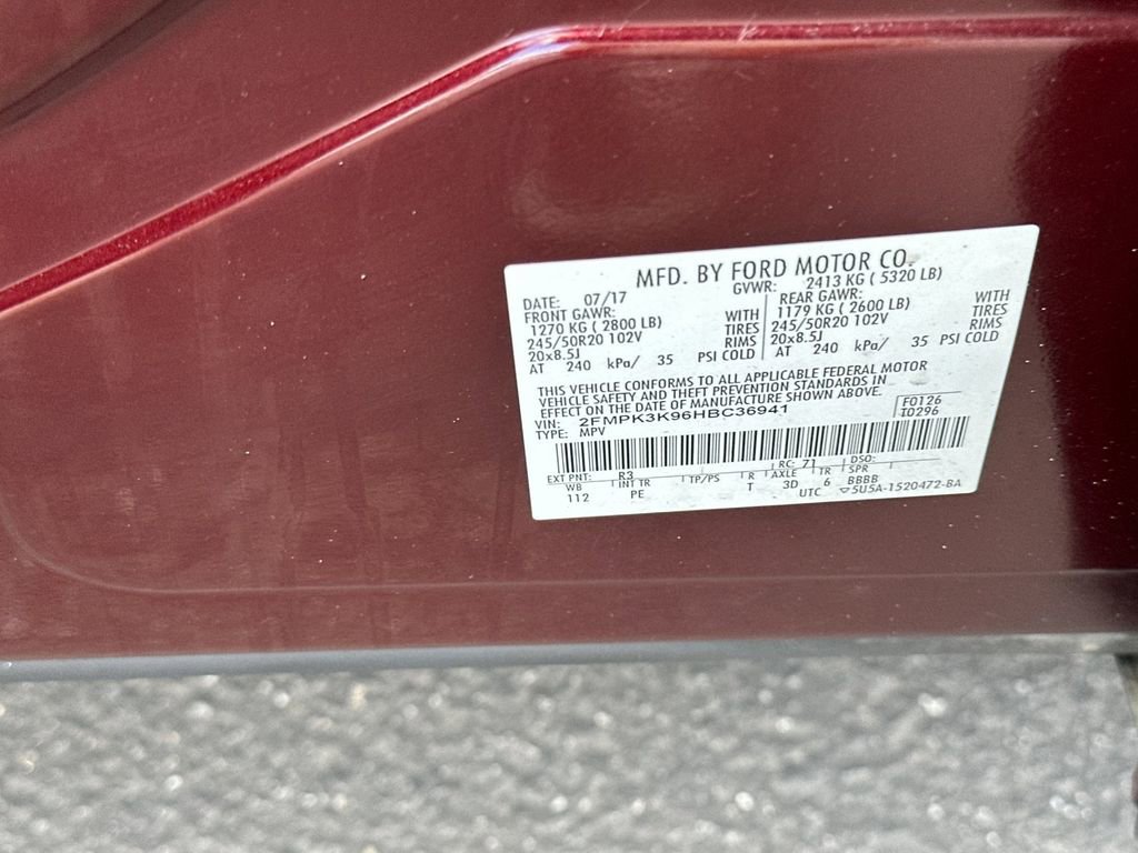 Used 2017 Ford Edge Titanium w/ Equipment Group 301A FWD image 28