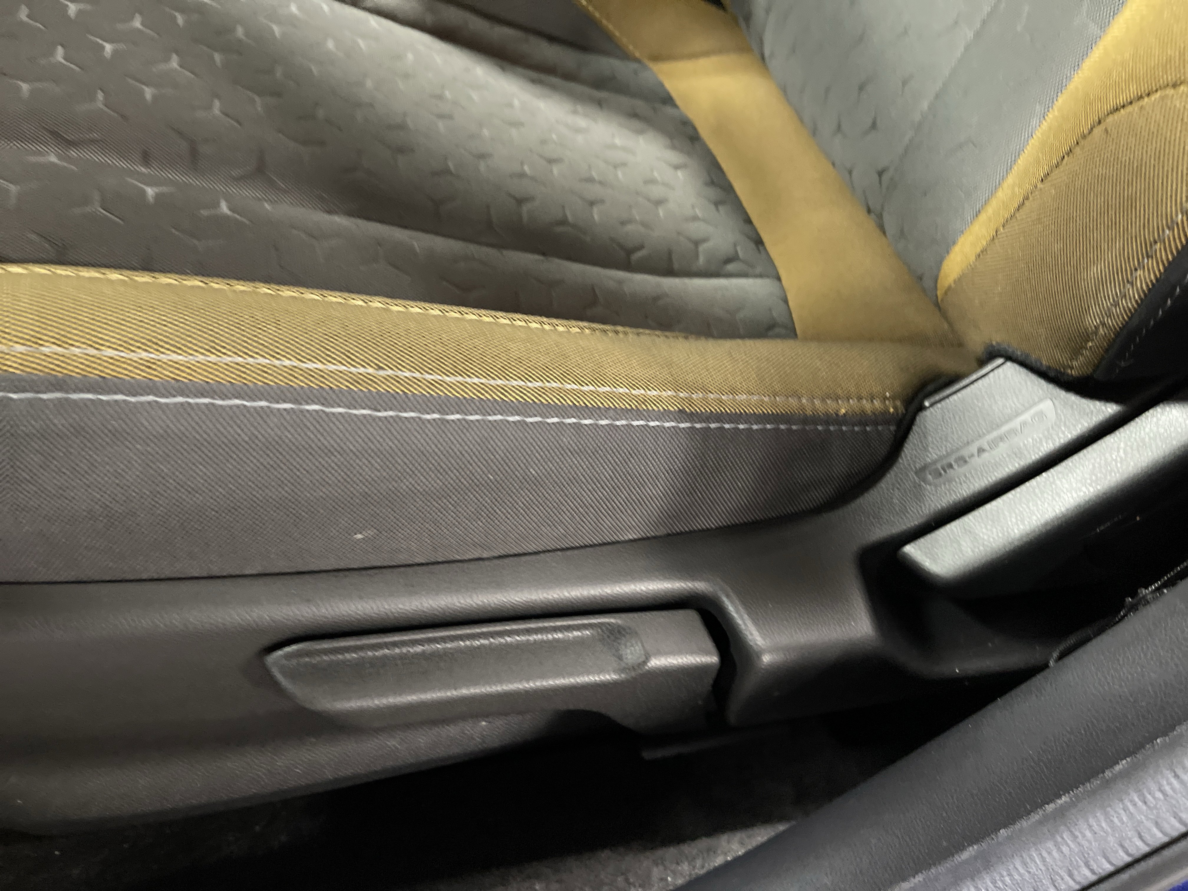 Used 2024 Subaru Crosstrek 2.5i Sport w/ Crosstrek Mirror Package image 9