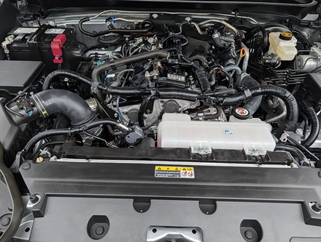 Used 2025 Toyota Tacoma SR AWD/4WD image 35