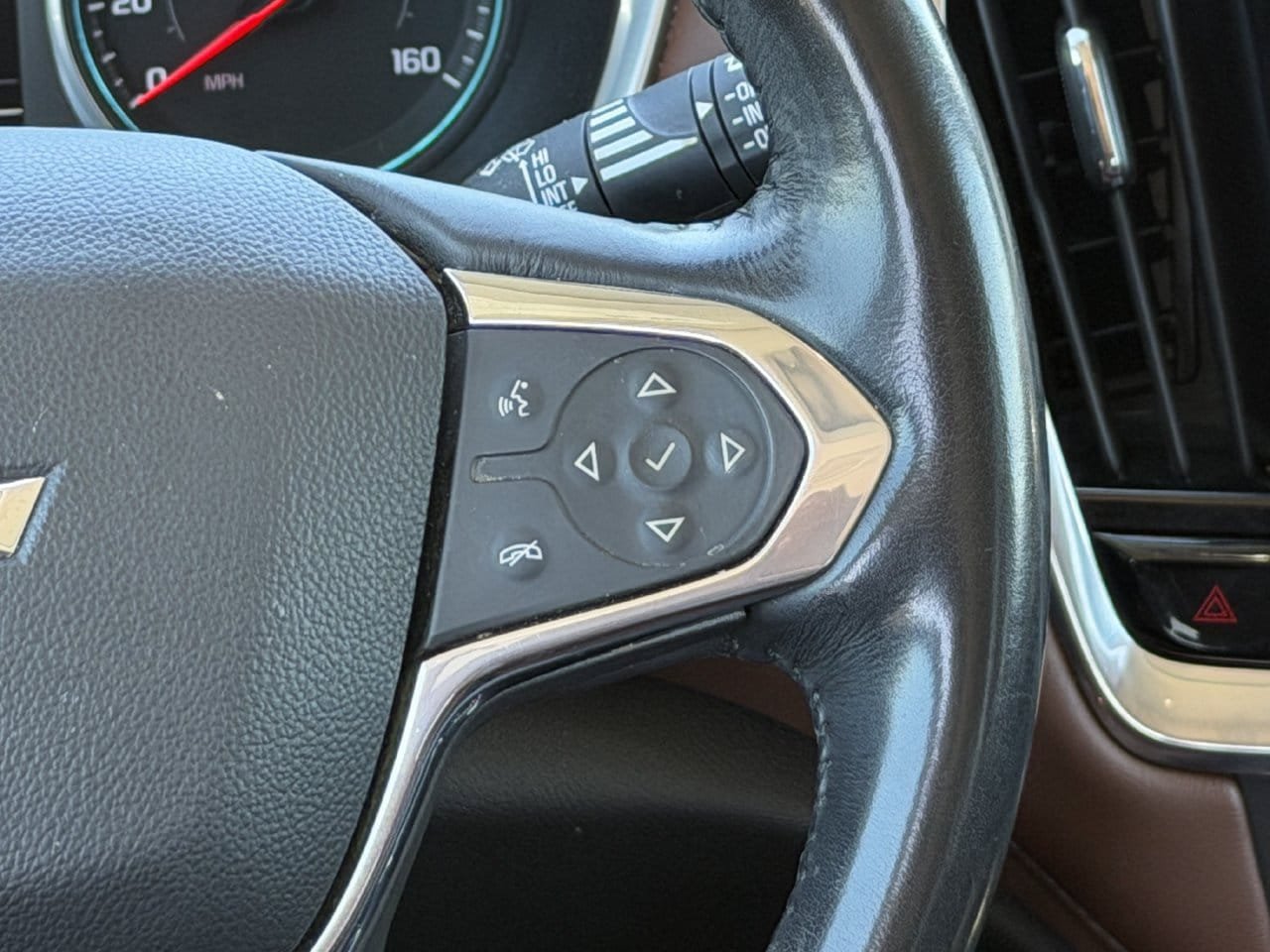 Used 2018 Chevrolet Traverse High Country AWD/4WD image 14