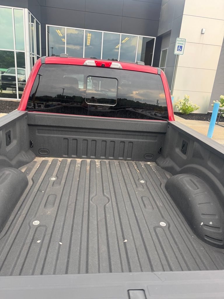 Used 2021 Ford F250 XLT w/ XLT Premium Package AWD/4WD image 7