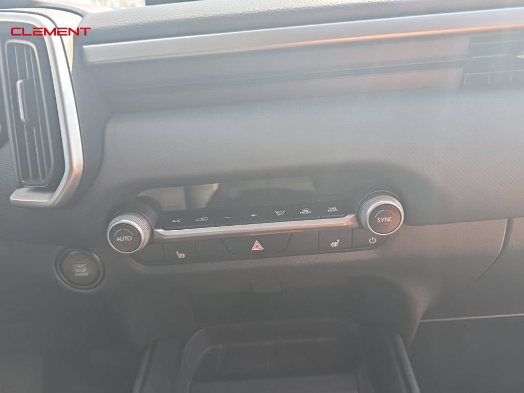 Used 2024 MAZDA CX-50 AWD 2.5 S w/ Preferred Package image 17